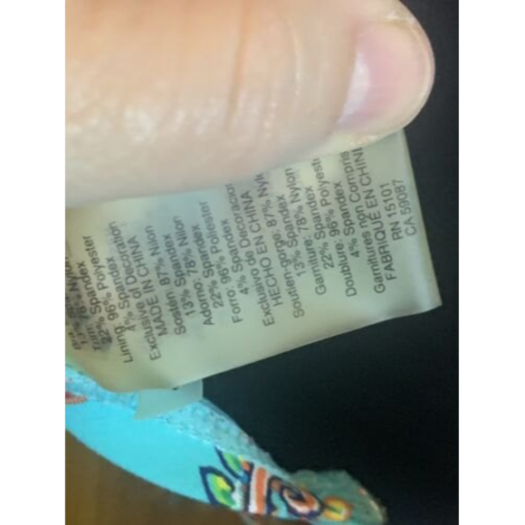 Victoria Secret bathing suit top,teal, Halter,bow,Sz M , Boho, Paisley,edging - Picture 7 of 8